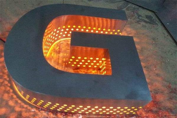張家口不銹鋼發(fā)光字制作